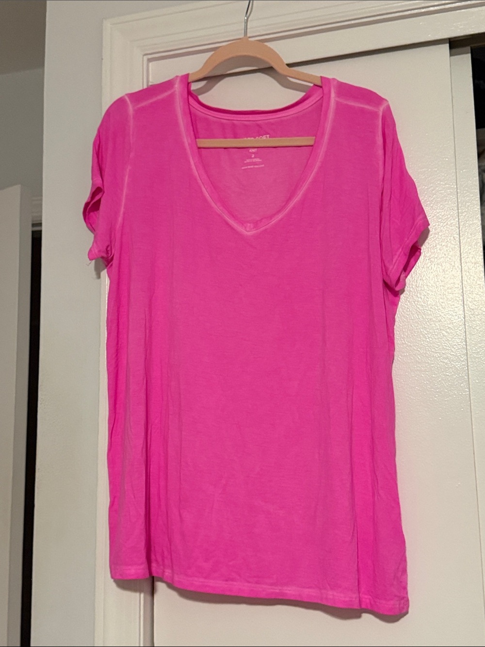 torrid Hot Pink V-Neck Short Sleeve Tee